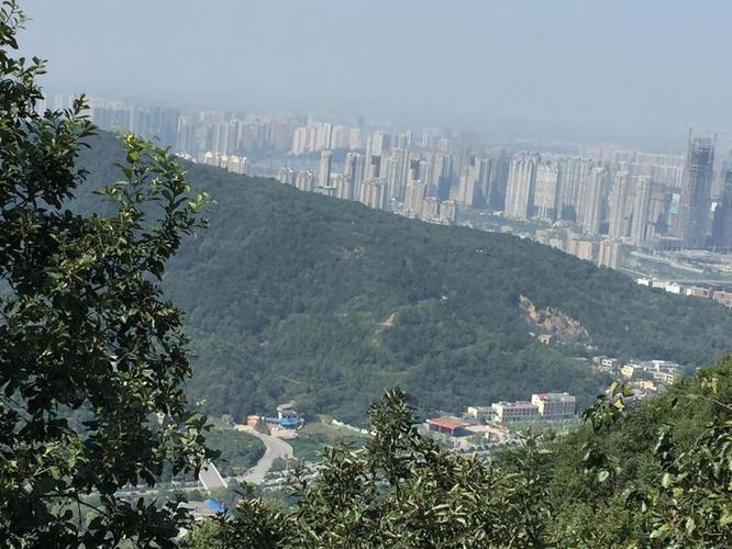长沙之旅---岳麓山---岳麓书院---海底世界---世界之窗