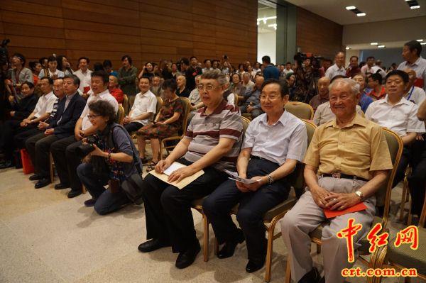 北京新四军研究会:铁的新四军——红色记忆·经典美术