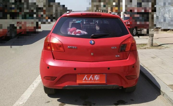 吉利汽车-金刚 2014款 两厢 1.5l 手动精英型