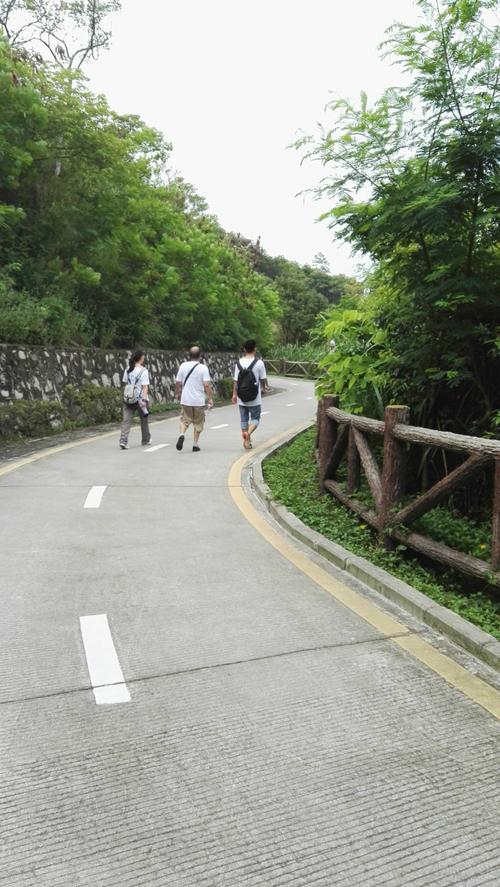银湖山至坂田段徒步活动