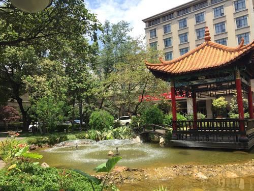 其它 震庄迎宾馆 写美篇在春城--昆明市中心东风广场北面的盘龙江畔有