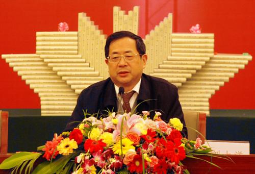  p>刘上洋,男,1951年8月出生, a target="_blank" href="/item/江西