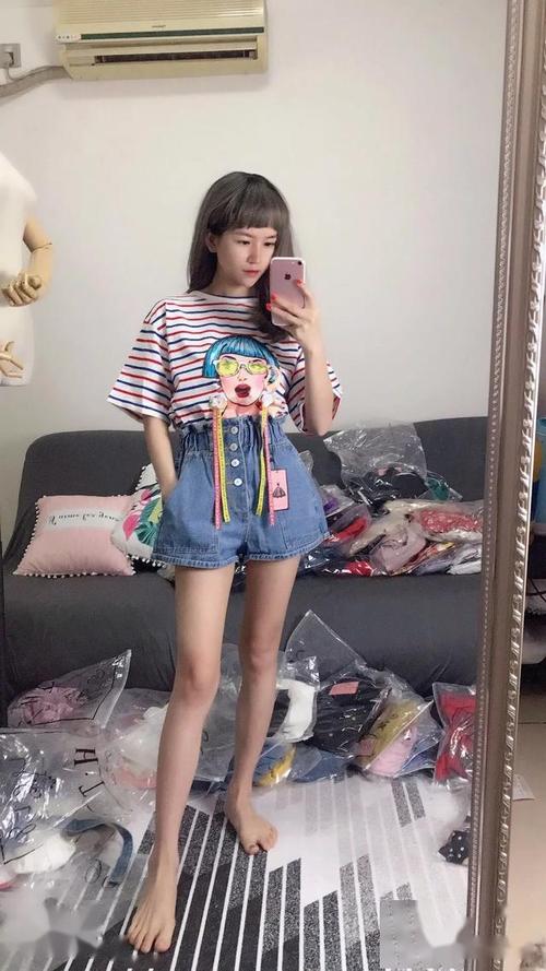 我是94年的广西妹子,女装店主.