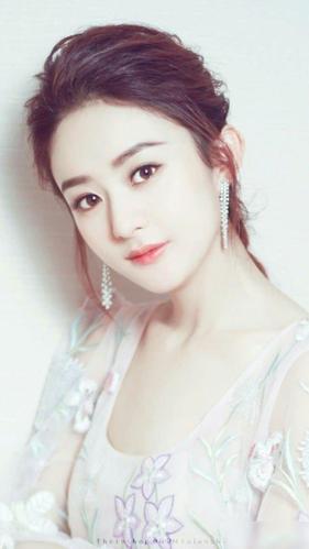 姓赵的女明星都长得很可爱?说出一个名字,网友沉默了