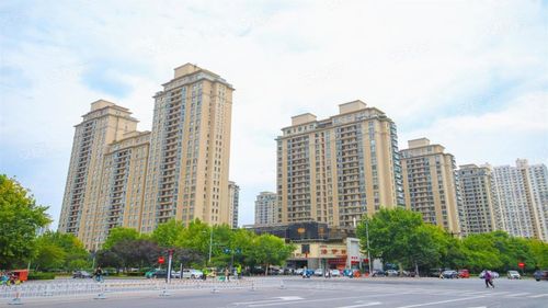 银润中央广场住宅