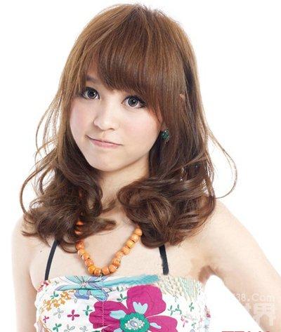 三款魅力卷发 瓜子脸型衬出来|三款魅力卷发 瓜子脸型衬出来-发型diy