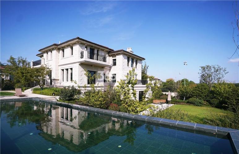 南京新房 玄武区楼盘 钟山国际高尔夫 (别墅)  