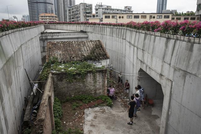 广州海珠涌"桥中房"业主回应:我们不是钉子户,网传内容不实