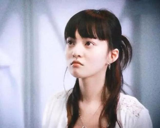 电眼娃娃张韶涵不仅唱歌好听,演戏也很不错,出道这些年来她