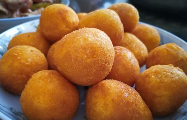 元宵咋吃才健康,元宵都有哪些做法及元宵与汤圆有何区别