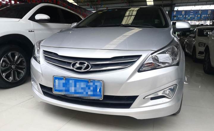 现代 瑞纳 2014款 1.4l 手动智能型gls