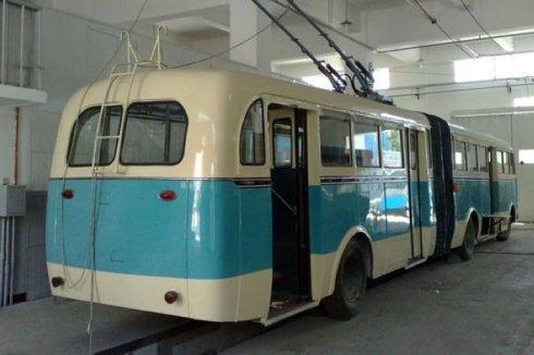 昨日重现——京一bk560型铰接式无轨电车