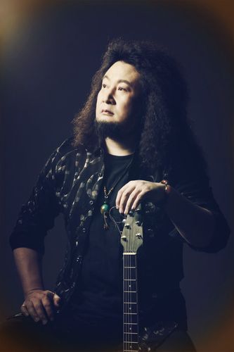 孟文豪一个人的ktv引网友集体情感缅怀