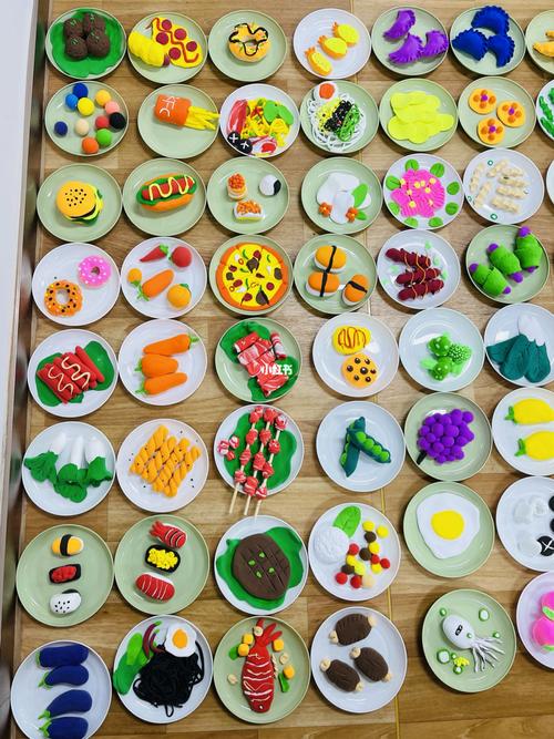 手艺人徒手用彩泥捏94盘食物90_彩泥_手艺人_杭州湿地幼儿园攻略