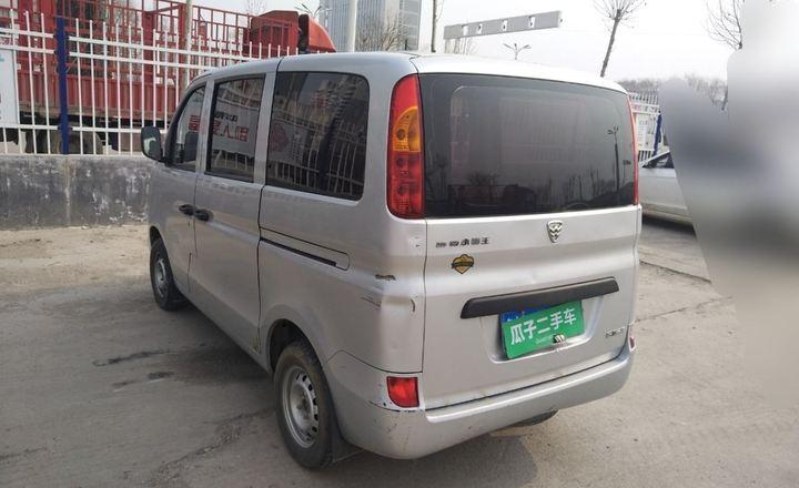 哈飞 路尊小霸王 2010款 1.0l舒适型d10a