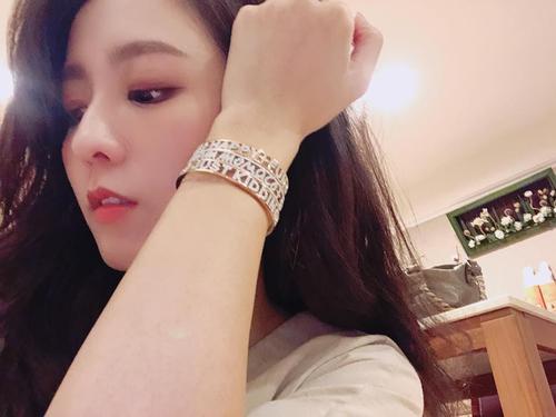 周晓涵 amanda chou的图片