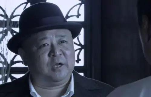 元芳,这事儿你怎么看?_梁冠华
