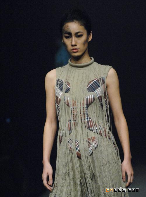 2011国际时装周:达衣岩丁勇花样谢幕