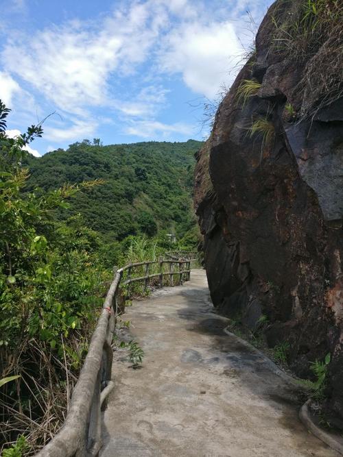 平安山生态旅游风景区