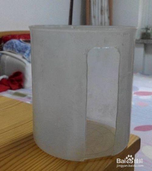 卫生间抽纸盒巧制作