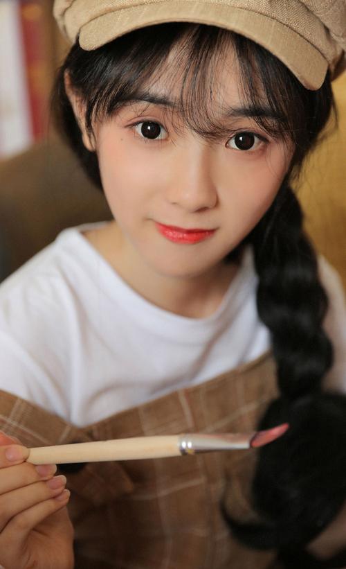 可爱俏皮美少女元气写真图片