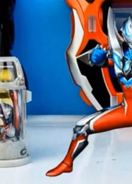 奥特胶囊融合变身捷德诺亚继承者奥特曼玩具故事