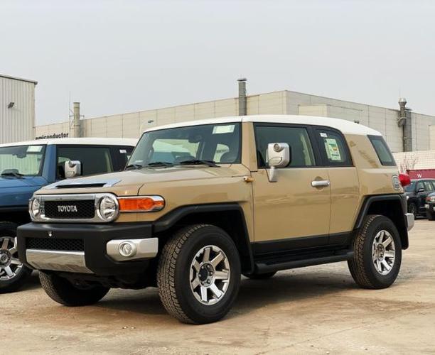 20款丰田酷路泽fj硬派越野国五包牌价