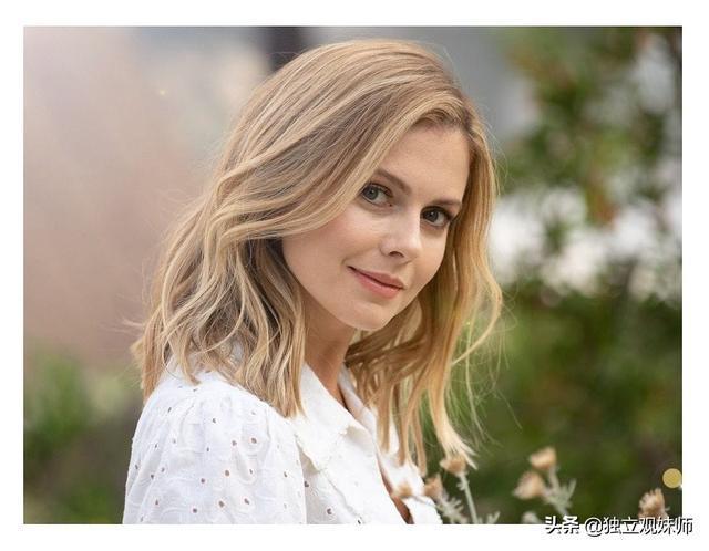 新西兰女演员阿联酋航空大使喜欢写作出演过性爱大师