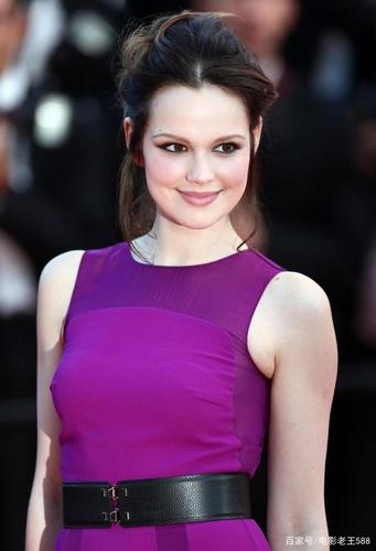 欧美女明星精品收藏 俄罗斯女演员艾米利亚·舒勒