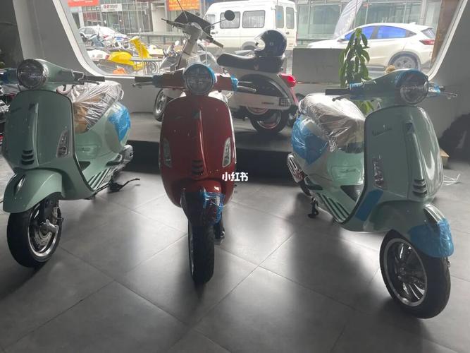 vespa_vespa摩托车昆明车行天下4s旗舰店攻略_薄荷绿
