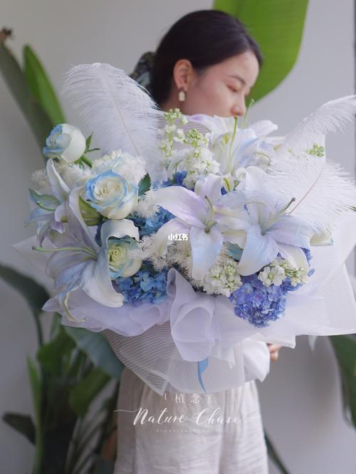 东莞花店|手捧鲜花向你而来|表白花束_花束_表白_花店