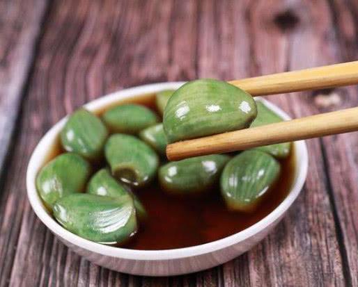 腊八蒜夏天能做吗