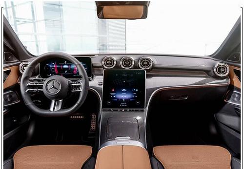 奔驰全新glc外观曝光!换c级同款内饰