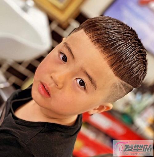 6～8岁小帅哥发型 小男孩短发推荐