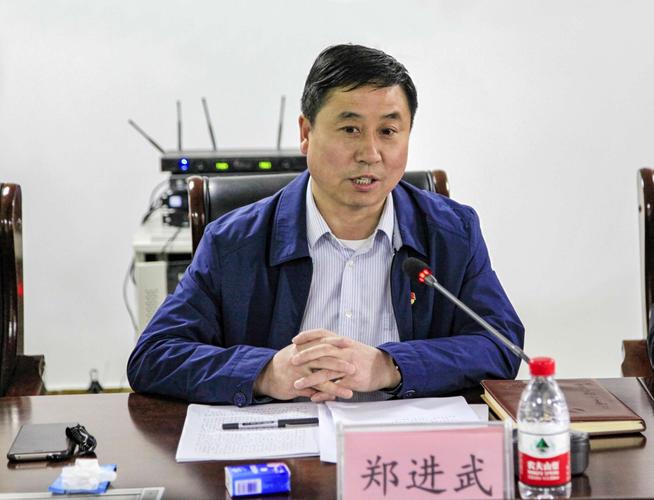 滑县人民政府副县长工会主席郑进武致辞