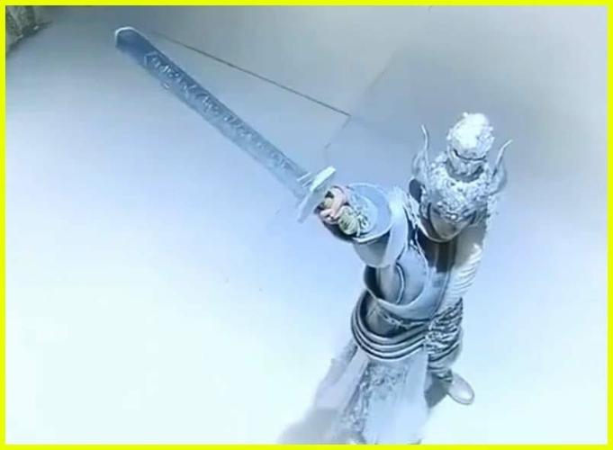 仙剑三:飞蓬的镇妖剑有多厉害,魔尊给出答案,连魔尊都