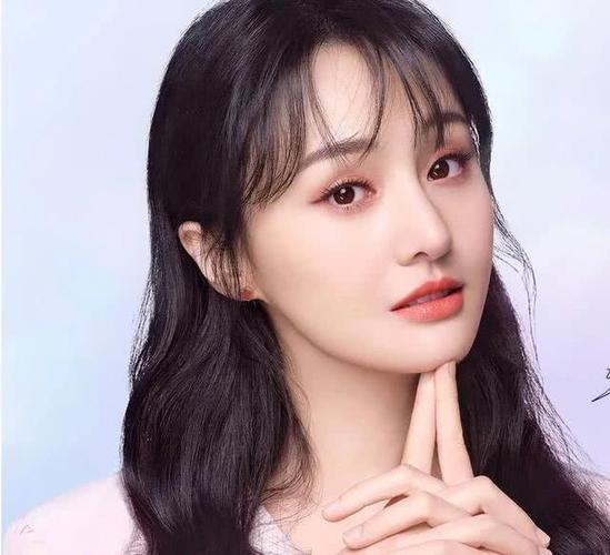 家住热搜的女明星,再怎么放飞自我也是不怕糊的!