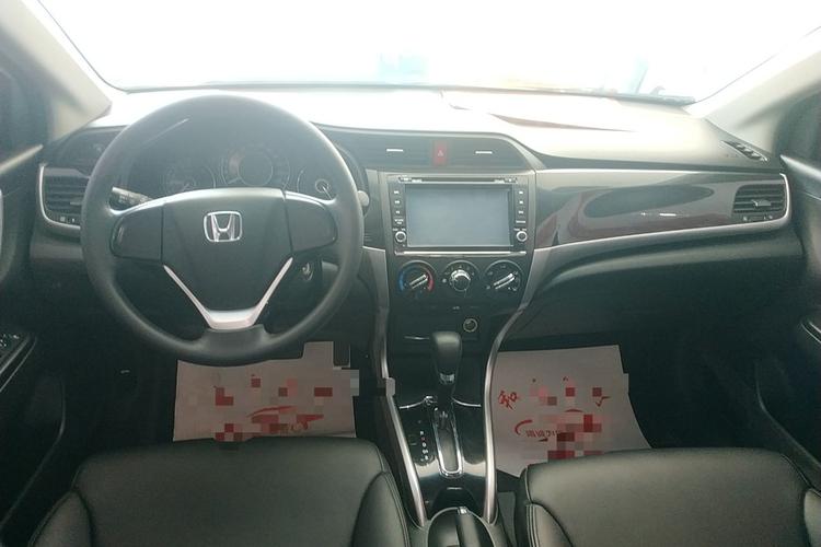 本田 凌派 2015款 1.8l 自动舒适版