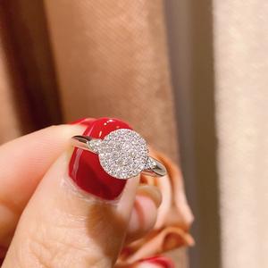 谢瑞麟专柜正品18k白金钻石戒指豪华大气上档次碎钻镶嵌女戒指