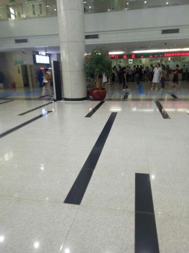 夏天到了医院想不赚钱都难