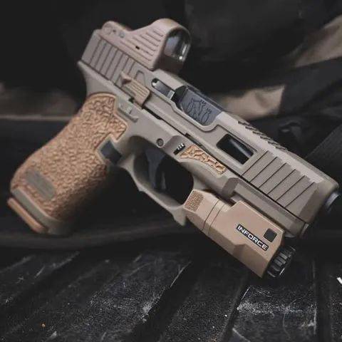 【近乎无限的创意造型】格洛克手枪美图欣赏