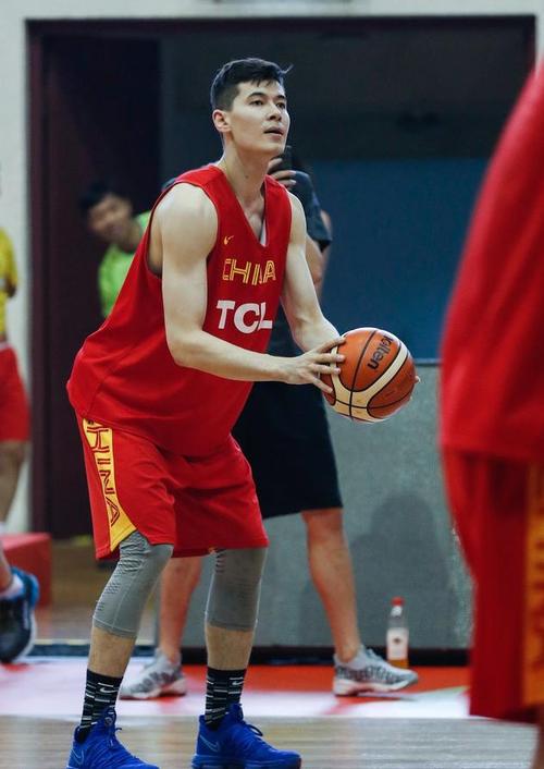 又一名中国球员向nba发起挑战,阿不都沙拉木正式试训