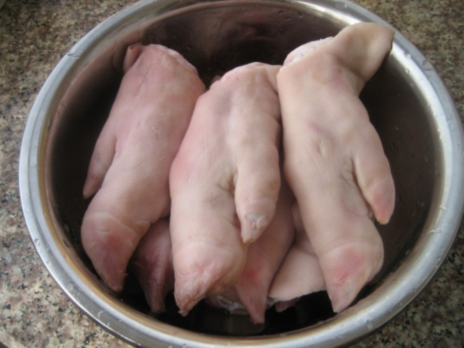 挑猪蹄,注意分辨后猪蹄跟前猪蹄,区别很大,只需3招,别