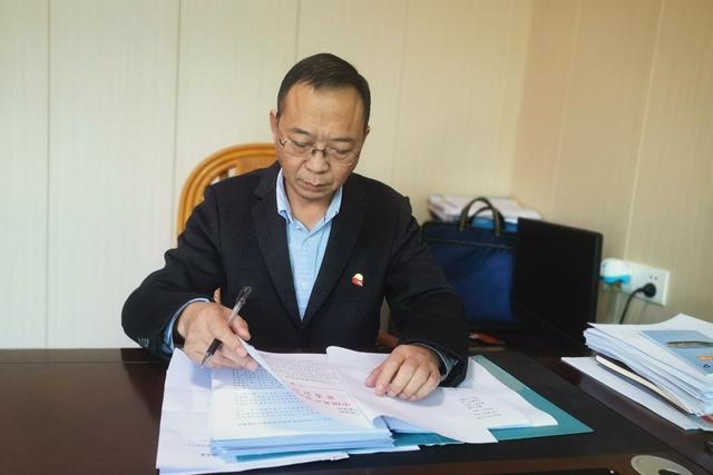 闽清县云龙乡党委书记黄良超建筑产业新城助力云龙新发展