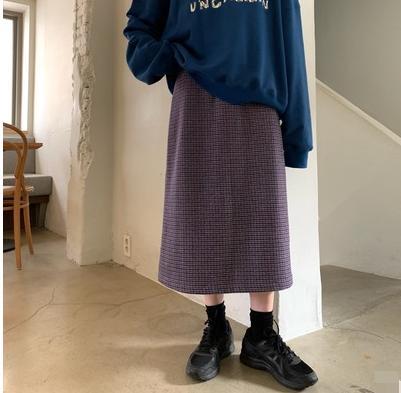 冬日裙装搭配,直筒裙和百褶裙修身显瘦,让你秒变温柔女人
