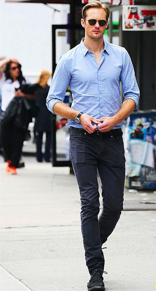 瑞典男星亚历山大斯卡斯加德酷帅有型