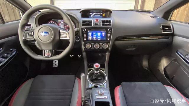 2020款斯巴鲁wrx sti,内饰