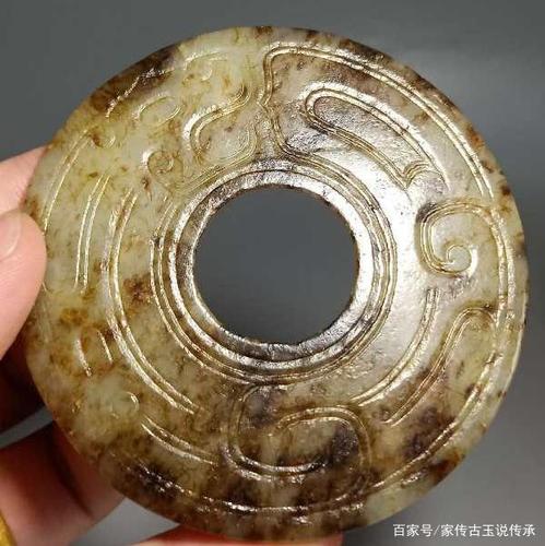 西周真品古玉与西周仿品古玉对比,立见真伪
