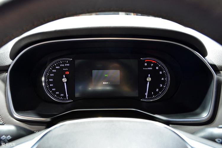 上汽荣威rx8静态评测