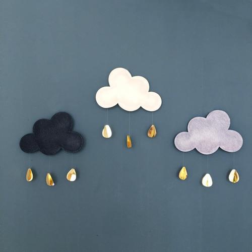 [北欧的星星] 云朵挂饰可爱毛毡雨滴云空中吊饰墙壁挂件金色闪光吊坠
